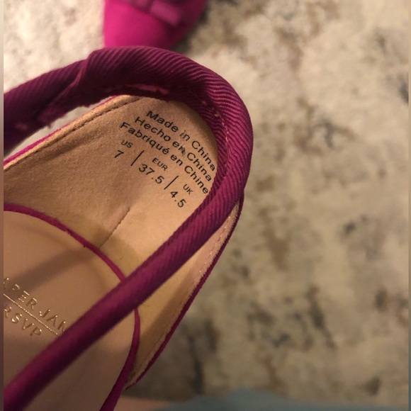 Draper James Fuschia Kitten Heels with Bow - Picture 4 of 8